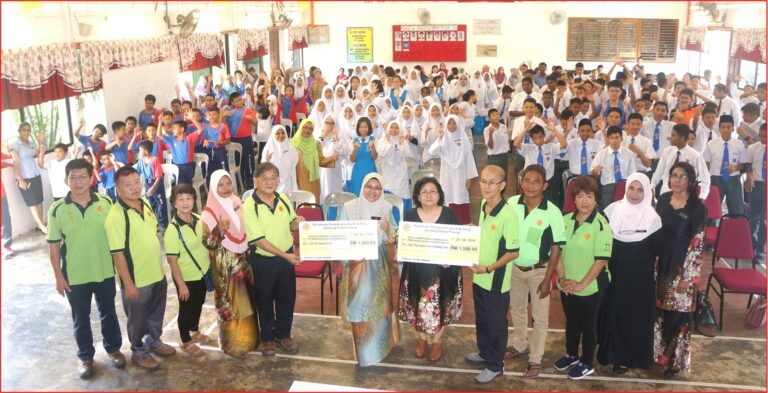 常年捐助款項於特殊學校:
丹绒武雅聋哑中学 
Sekolah Menengah Kebangsaan Pendidikan Khas Persekutuan (P)/
丹绒武雅聋哑小学 
Sekolah Rendah Kebangsaan Pendidikan Khas Persekutuan 
哈顿冷聋哑小学 
Sekolah Kebangsaan Pendidikan Khas Jalan Hutton